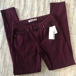 listing-status-banner